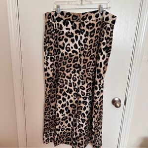 Banana Republic Leopard Print Drapey Wide Leg Trouser Pant in Tan and Black